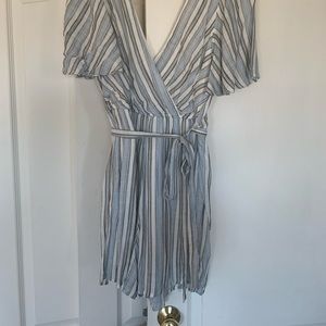 Francescas Blue Stripped Romper *new with tags*
